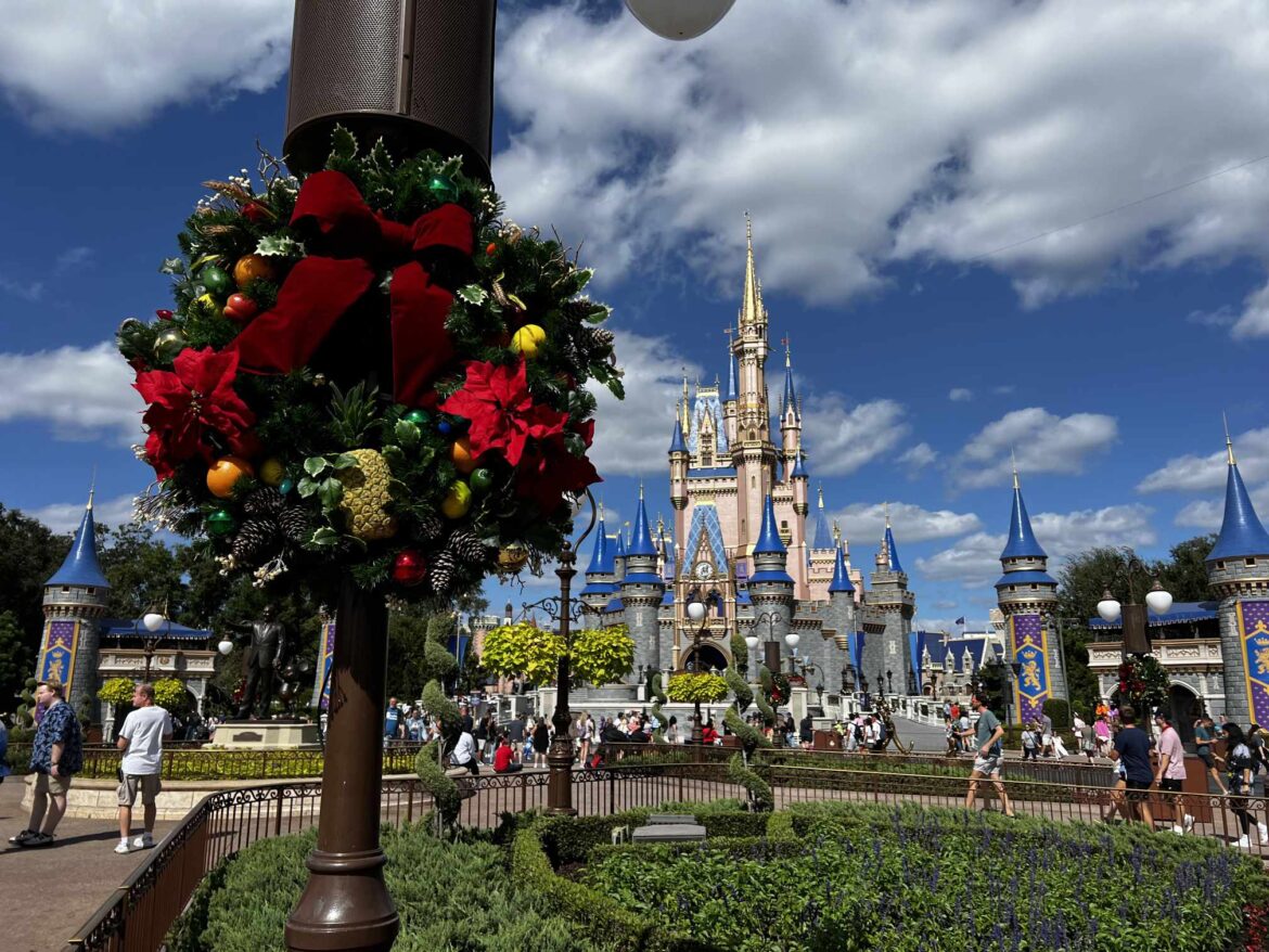 Disney World Extends Theme Park Hours in Early December