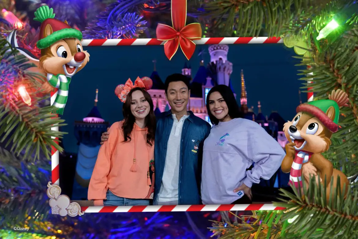 New Disney PhotoPass Magic Shots Available at Disneyland for the Holidays