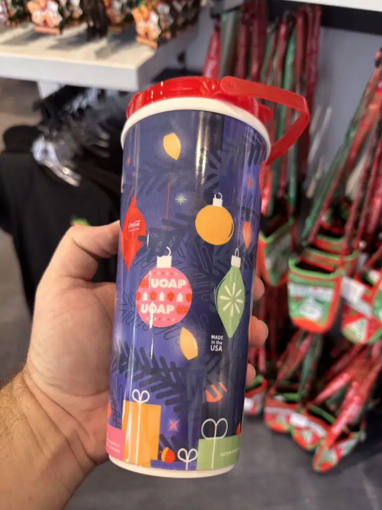 holiday-passholder-cup-2