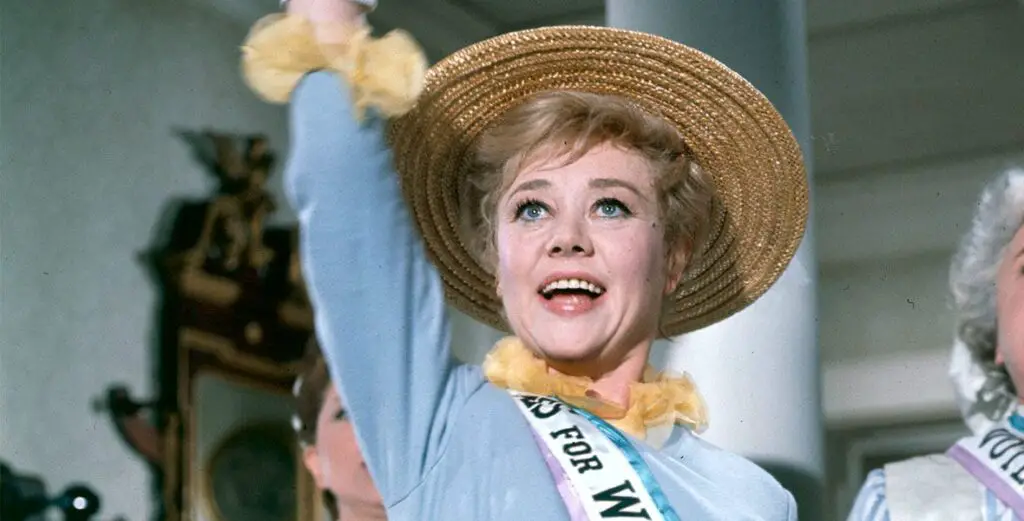 Disney-Legend-Glynis-Johns-who-played-Mrs.-Winifred-Banks-in-Mary-Poppins-Passes-Away-at-100
