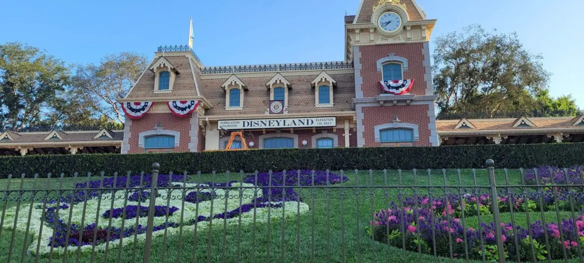 Disneyland Resort Planning to Construct New Entry Gates