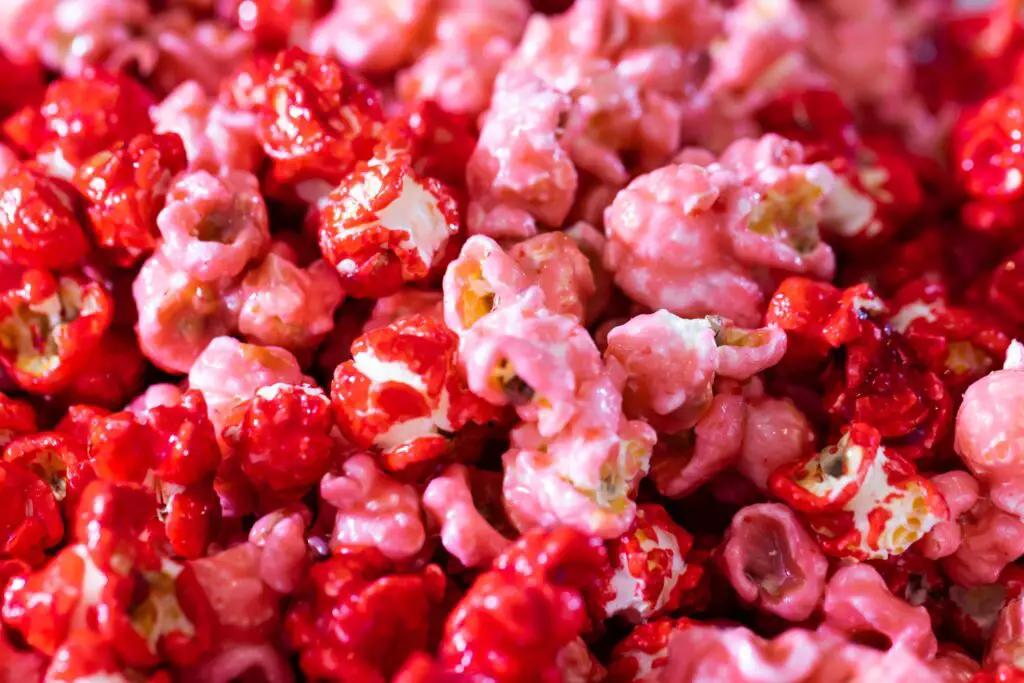 Strawberry-Crunch-Popcorn-2