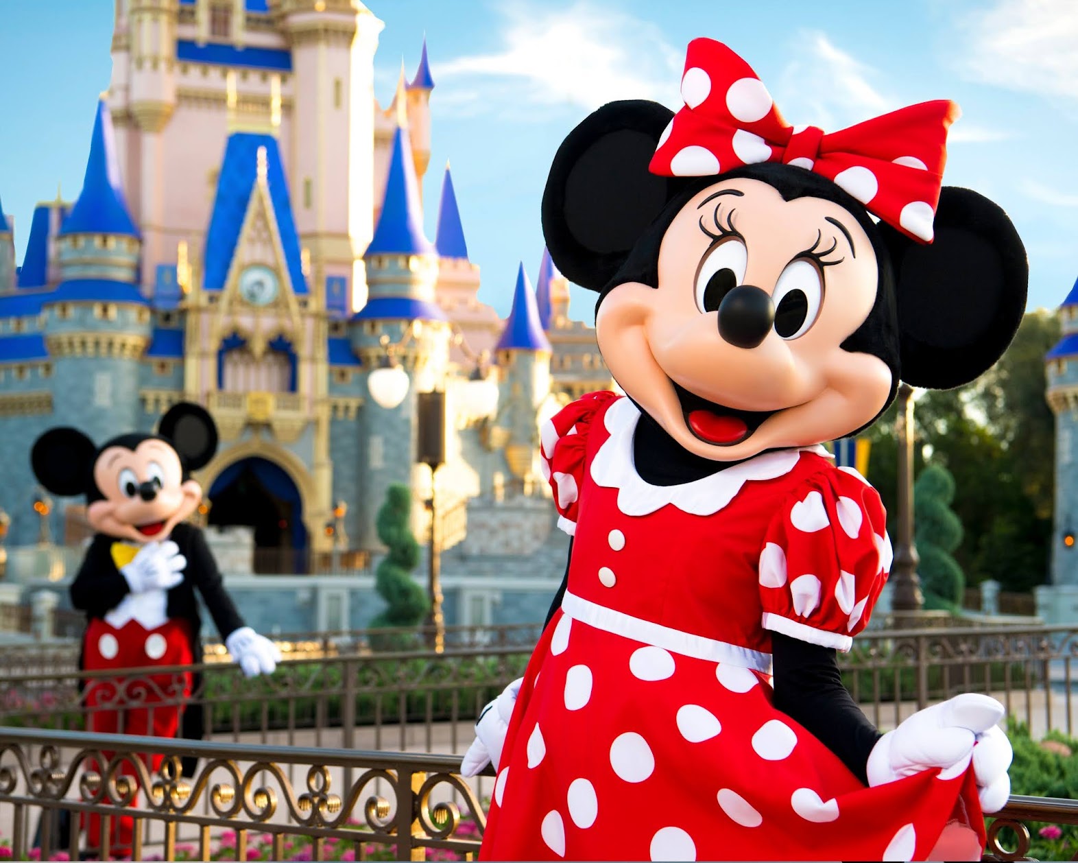 Disney World Park Hours Extended for Valentine's Day Week Chip and