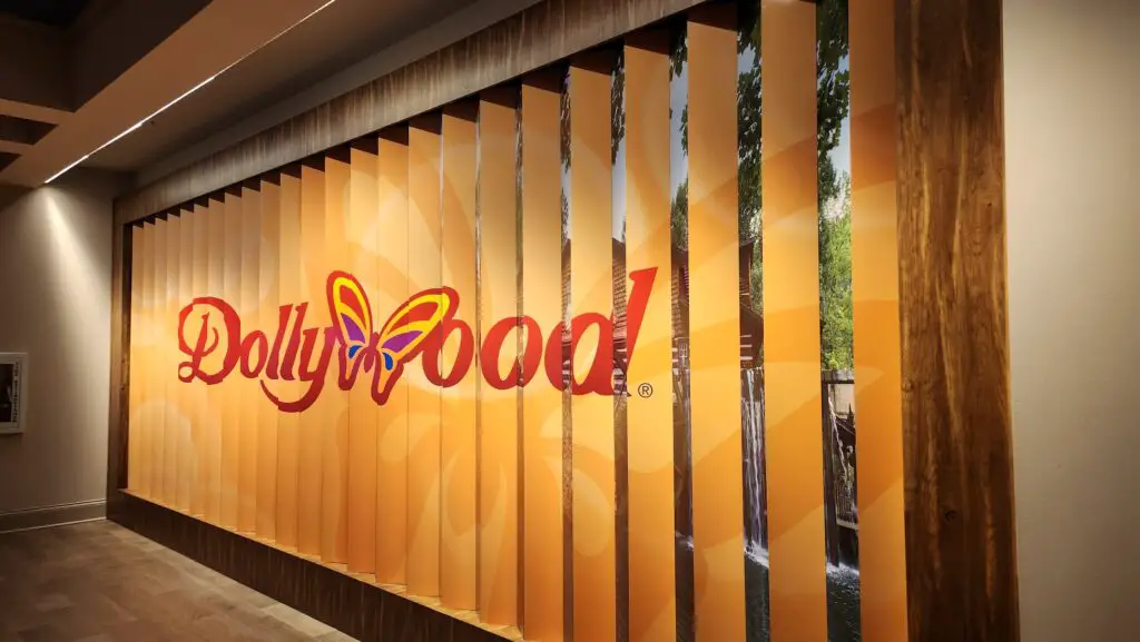 Dollywood-Named-To-Top-Workplaces-in-2024-2