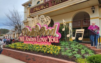 Dollywood-Named-To-Top-Workplaces-in-2024