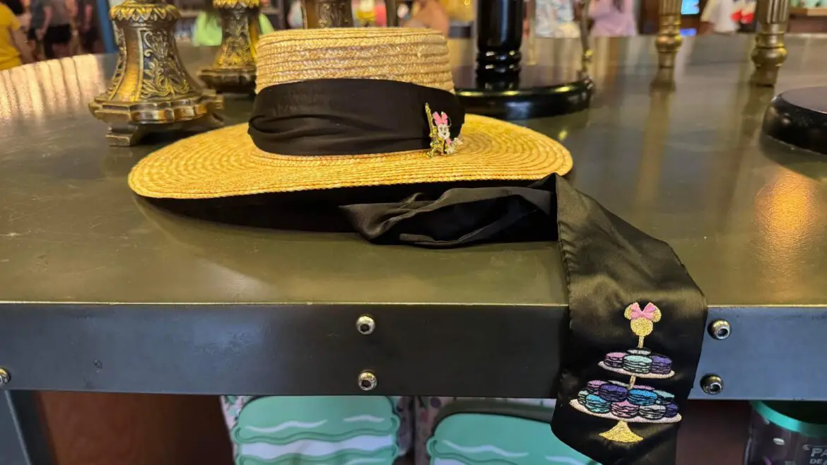 Adorable Minnie Mouse Straw Hat Spotted At Epcot!