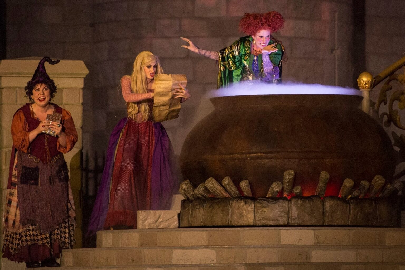 Hocus Pocus Villain Spelltacular to Return for 2024 Mickey’s NotSo