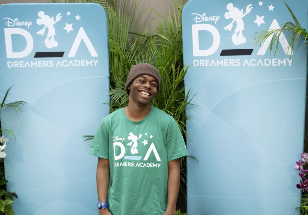 Daymond John Makes a Dream Come True During Disney Dreamers Acad
