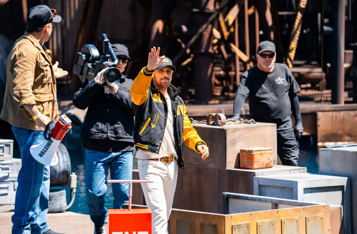 Ryan Gosling Surprises Fans at ‘The Fall Guy Stuntacular Pre-Show’ at Universal Studios Hollywood