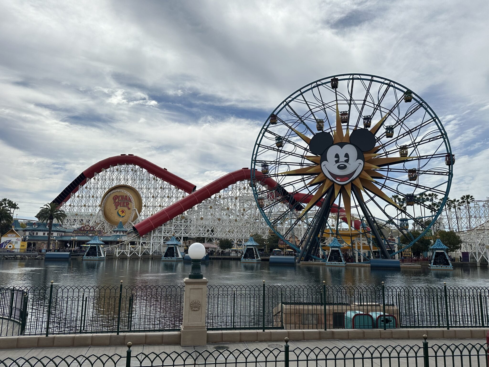 Loop Removed From Incredicoaster During Refurbishment at Disney ...