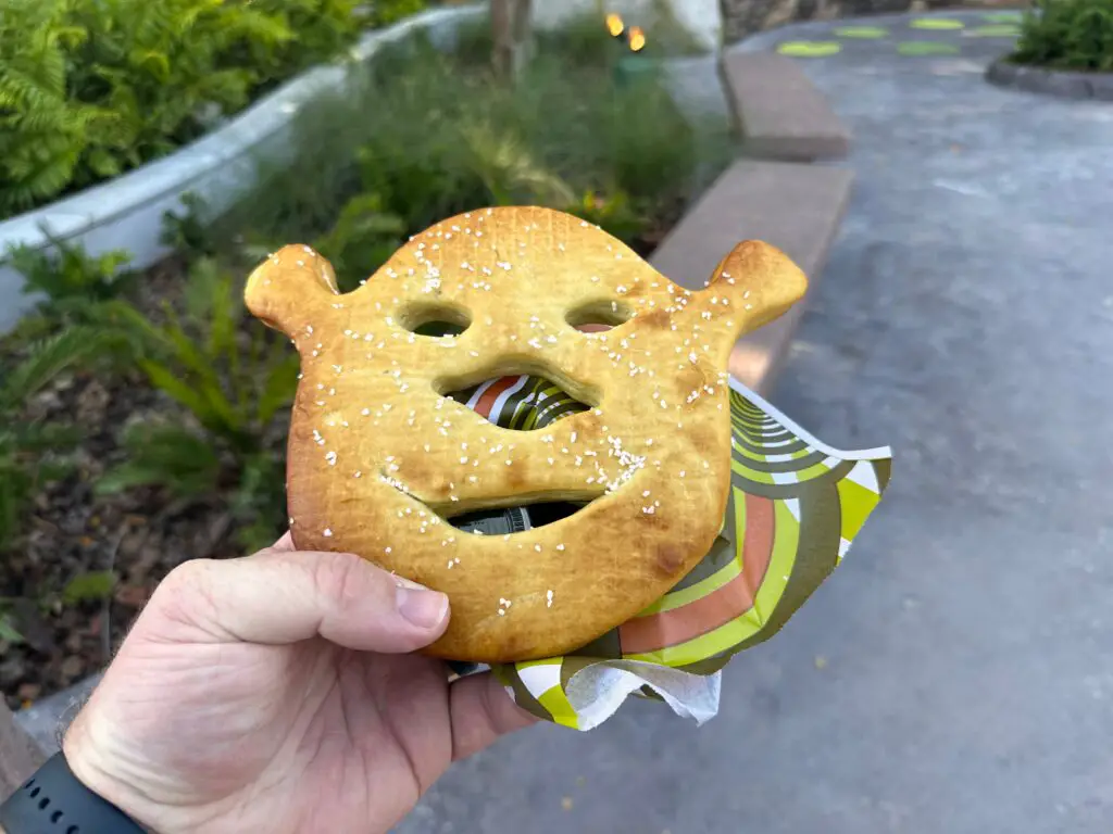 DreamWorks Land Snack shrekzel pretzel