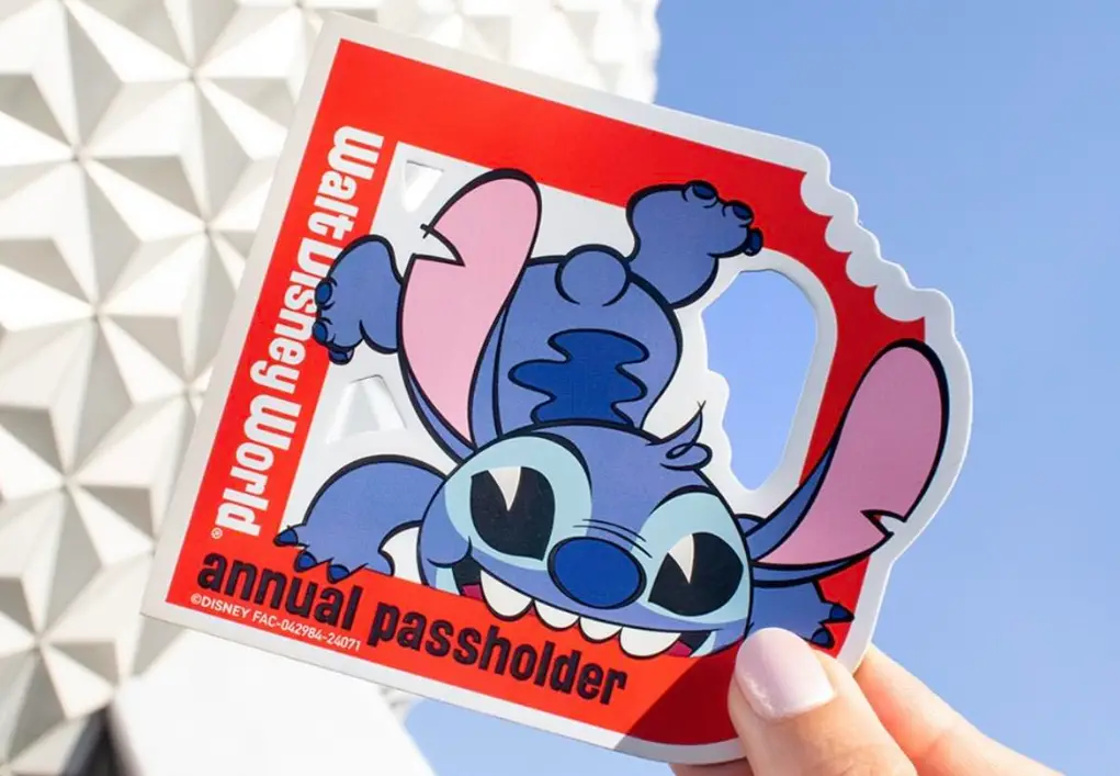 First Look at New Disney World Annual Passholder Stitch Magnet