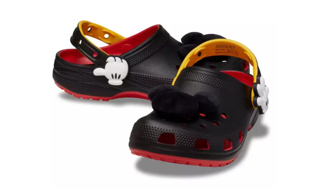 Oh Boy! New Mickey Mouse Crocs Arrived To The Disney Store!