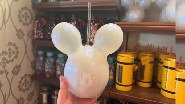 Mickey Balloon Pearlescent Sipper 