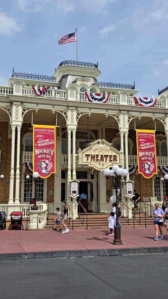 Memorial-Day-Patriotic-Bunting-Added-to-the-Magic-Kingdom-4