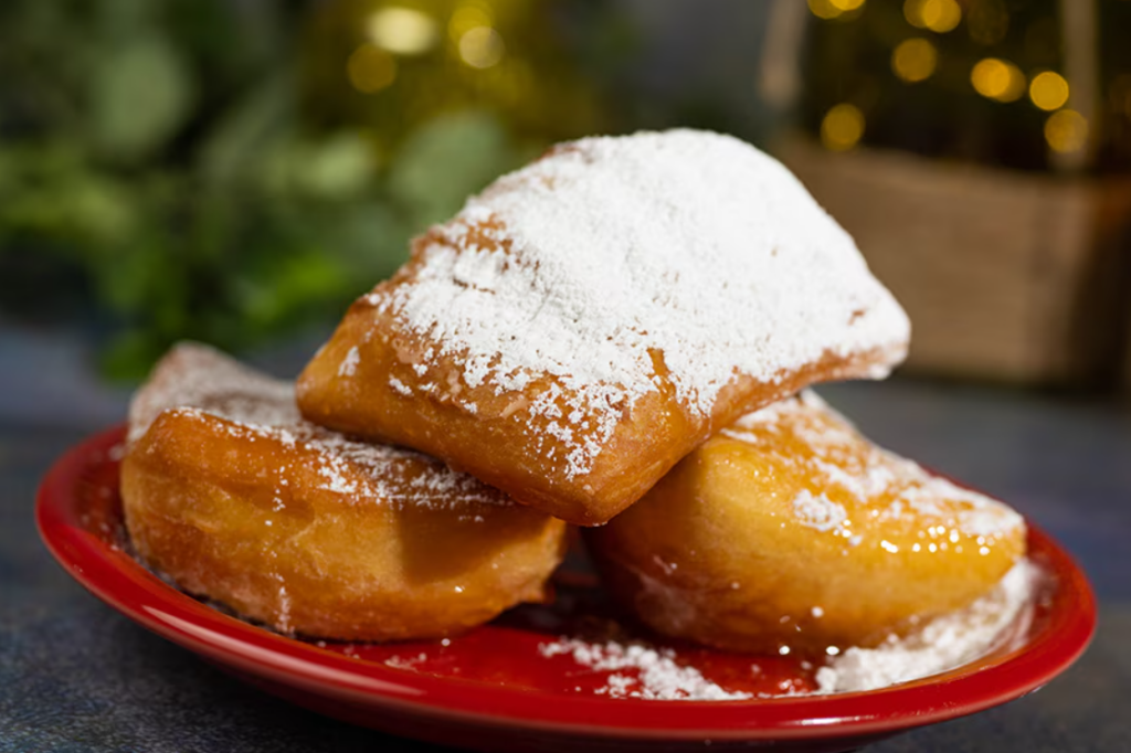 Tianas-Famous-Beignets-Coming-to-Golden-Oak-Outpost-and-The-Friars-Nook