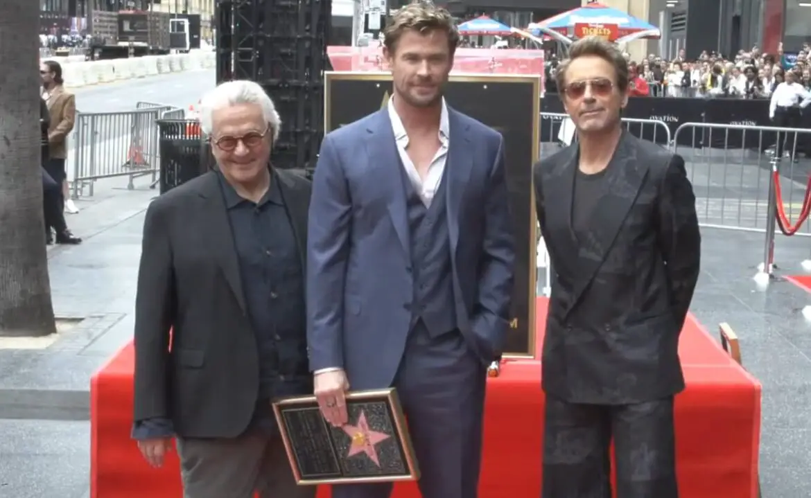 Chris Hemsworth Receives Star on Hollywood Walk of Fame