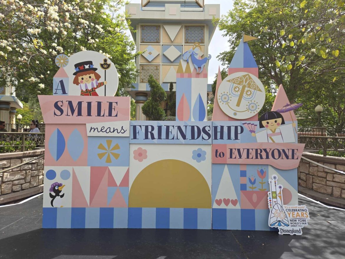 It’s a small world Celebrates 60 Years with Cute Photo Op in Disneyland
