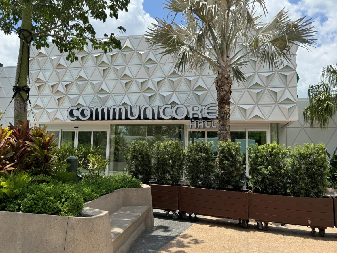 Walls Down at CommuniCore Hall & Mickey & Friends in EPCOT
