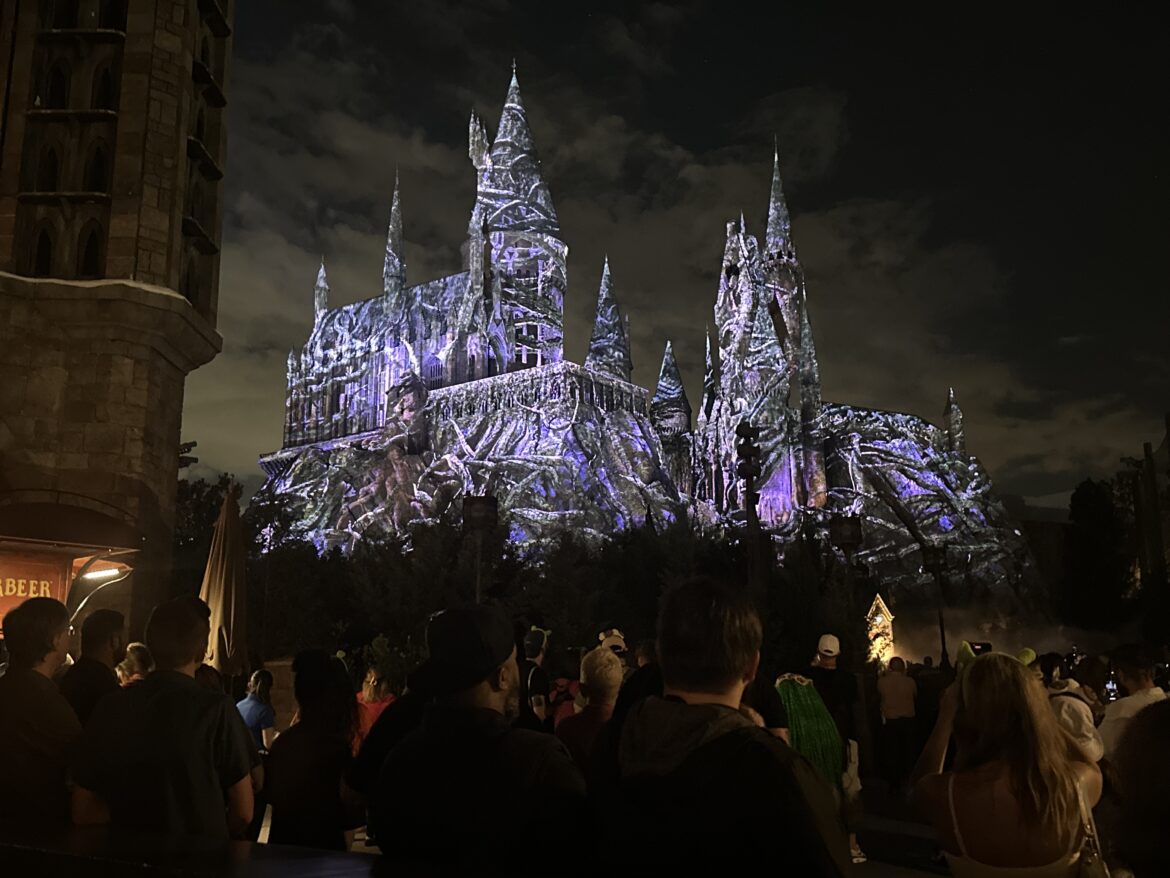 Universal Orlando Debuts Brand-New Castle Show, Nighttime Lagoon Spectacular, and Parade This Summer