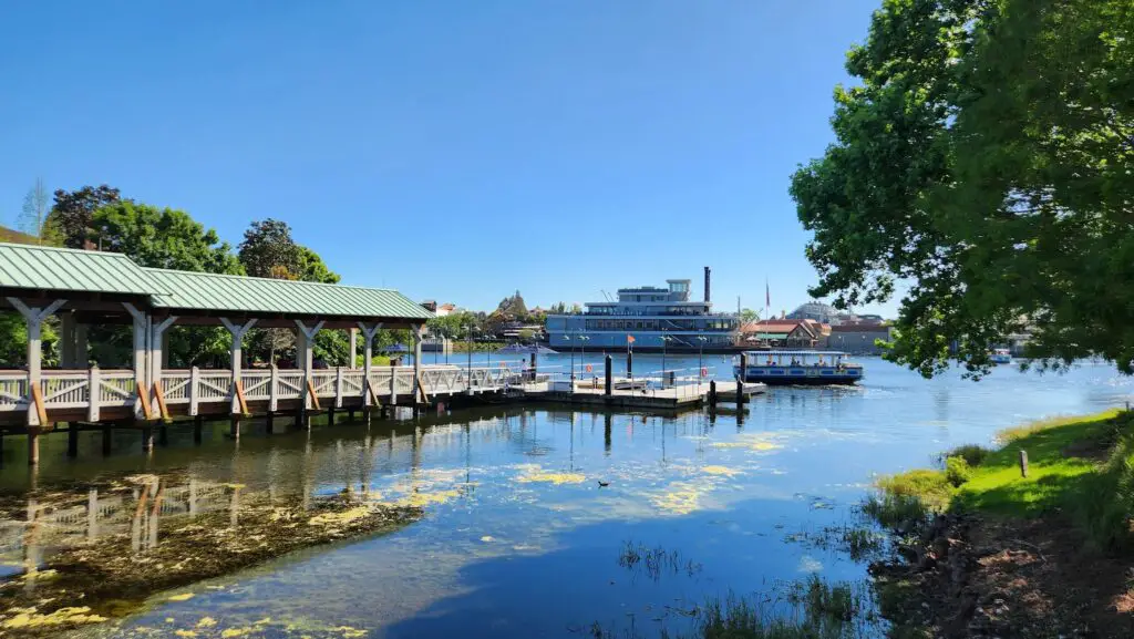 Disney-Springs-Area-Boats-Reopen-After-Lengthy-Closure-1