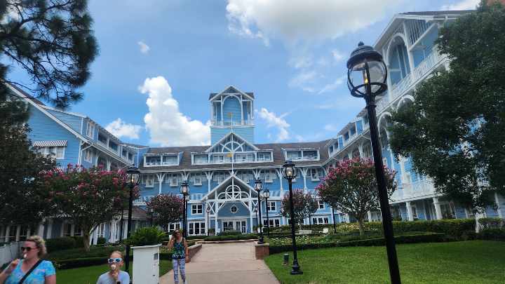 Disney-World-Breaks-Down-the-Resorts-in-New-Video-Series-1