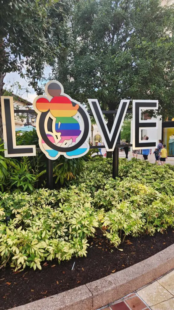 Love-Pride-Mural-Returns-to-Disney-Springs-3