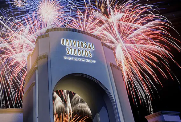 Universal Studios Hollywood Celebrates 4th of July with Fireworks, Performances, and Festive Décor