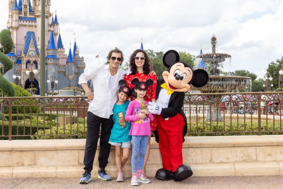 Rolling Stones’ Ronnie Wood and family Rock Out with Mickey Mouse in the Magic Kingdom!