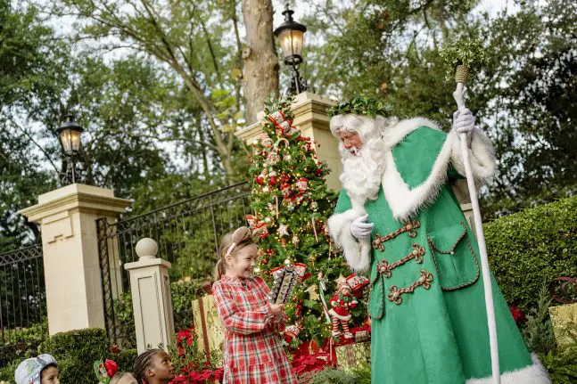 wdw-holidays-epcot-festival-of-the-holidays-647x431-1