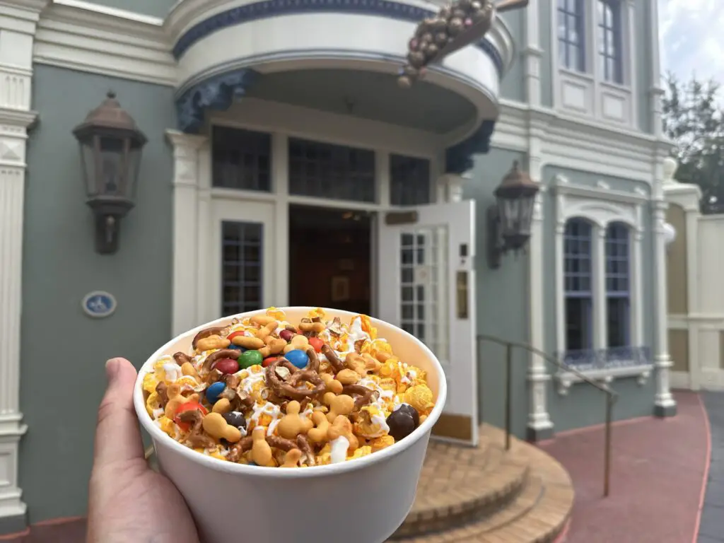 New Tiana’s Bayou Crunch now Available at the Main Street Confectionery