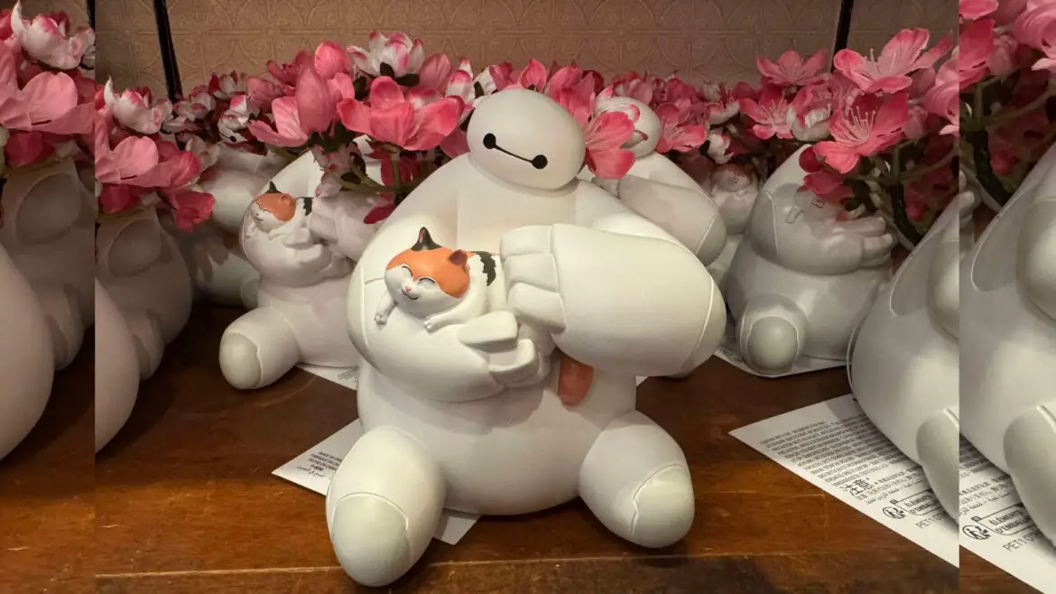 This Baymax and Mochi Planter Brings the Charm to Your Home!