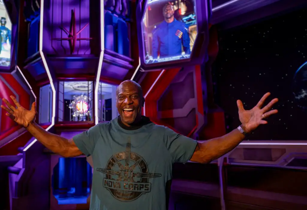 Terry-Crews-Visits-Guardians-of-the-Galaxy-Cosmic-Rewind-in-EPCOT-1