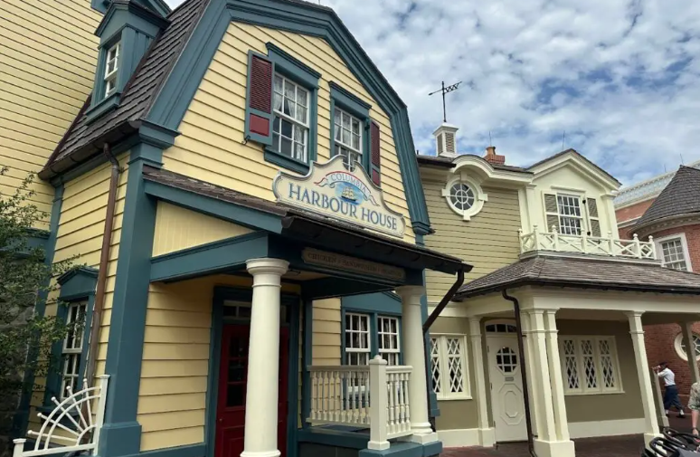 Hushpuppies Return to the Menu at Columbia Harbour House in the Magic Kingdom