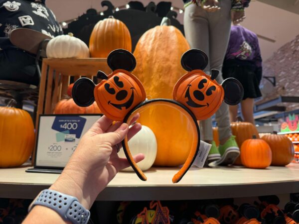 Disney Halloween Products