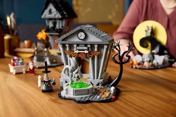 LEGO Ideas The Nightmare Before Christmas Set