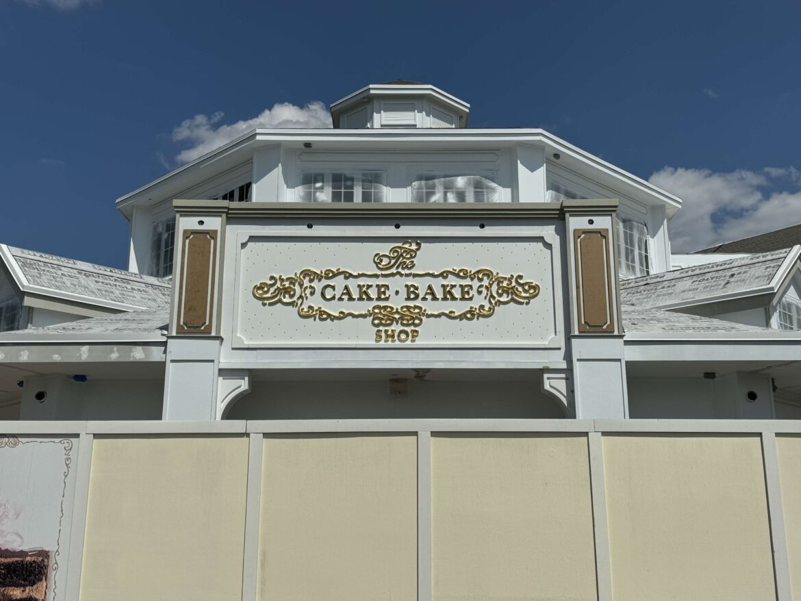 New Signage Added to Cake Bake Shop in Disney’s Boardwalk