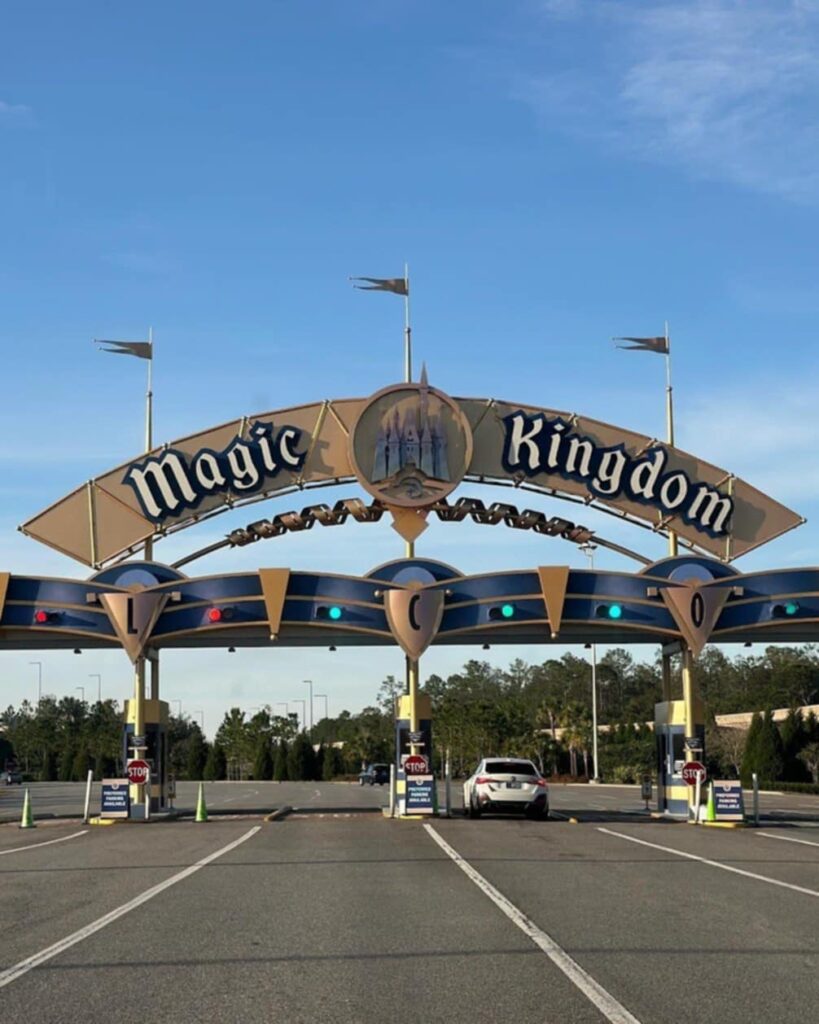 magic kingdom entrance