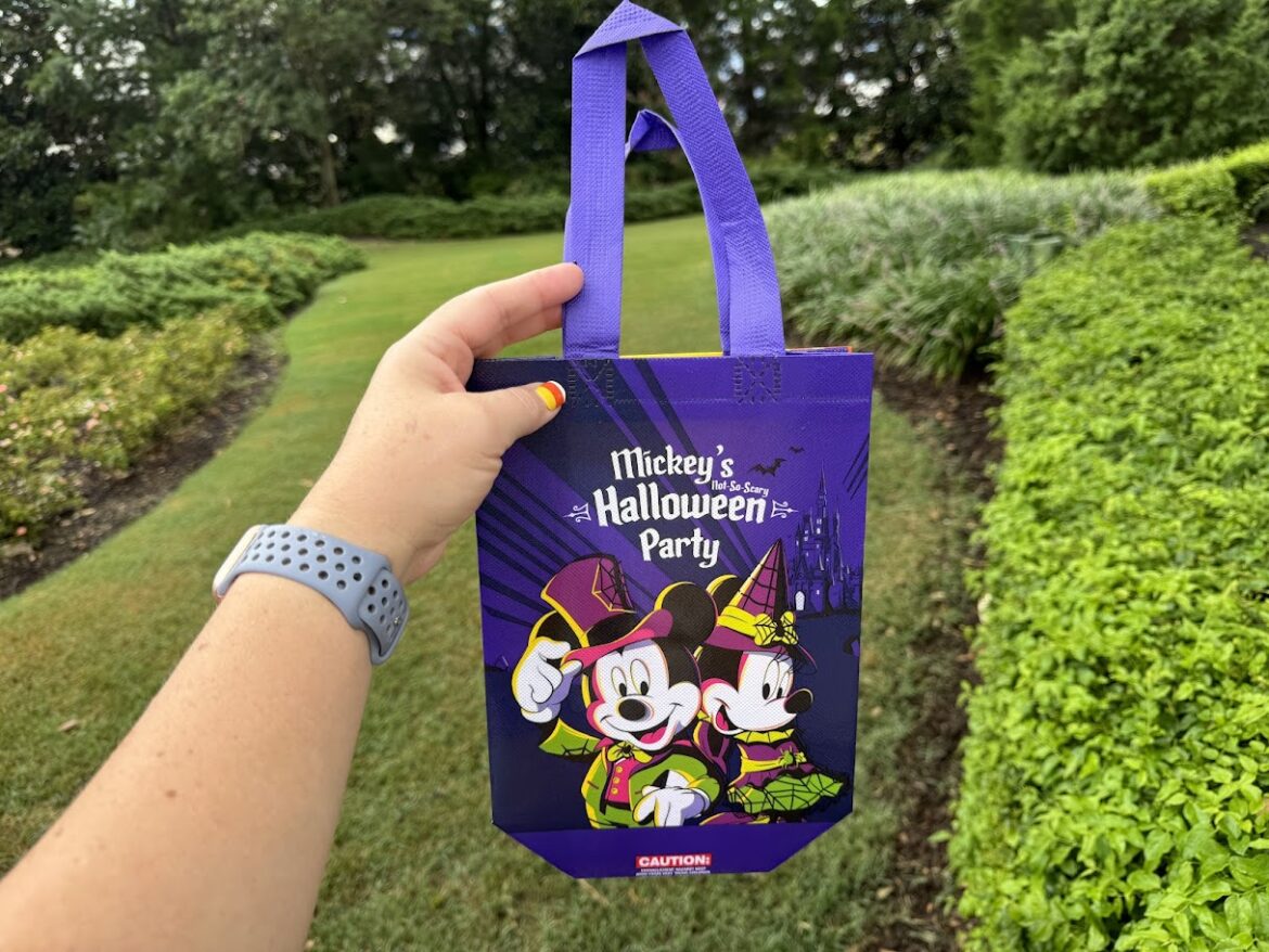 New Not So Scary Halloween Party Trick or Treat Bag Features Mickey & Minnie in New Spooky Outfits