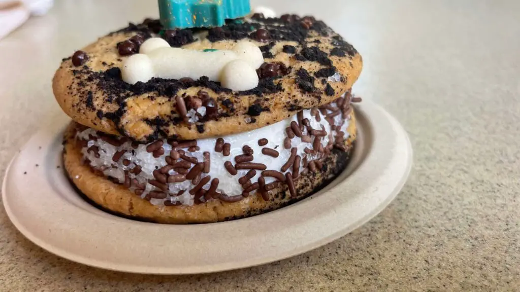 Dig into a Dino Dig Ice Cream Sandwich at Dino-Bite Snacks 2