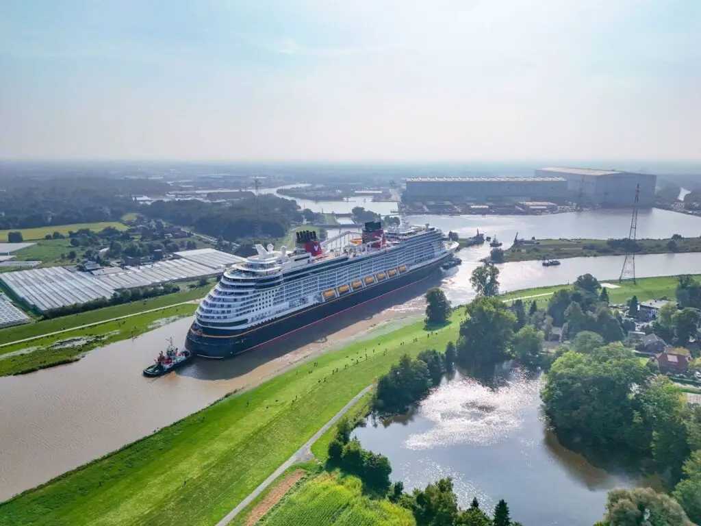 Disney Treasure Leaves Meyer Werft Shipyard Toward Open Water for the First Time 1