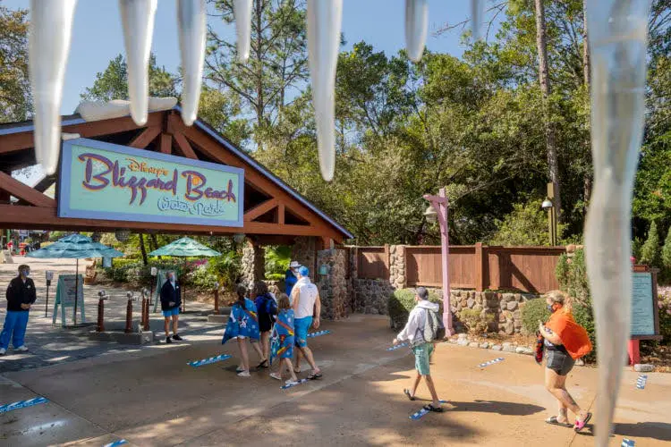 Disney World Resumes Sales of Water Park Seasonal Pass 2