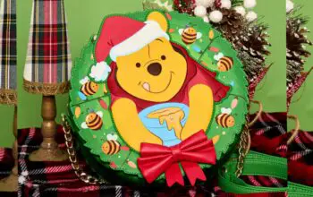 Winnie the Pooh Stuck in Wreath Glow Crossbody Bag