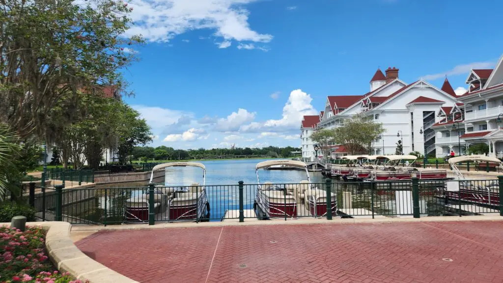 Magic Kingdom Boat Service Suspended for Grand Flordian Resort Due to Dock Refurbishment 3