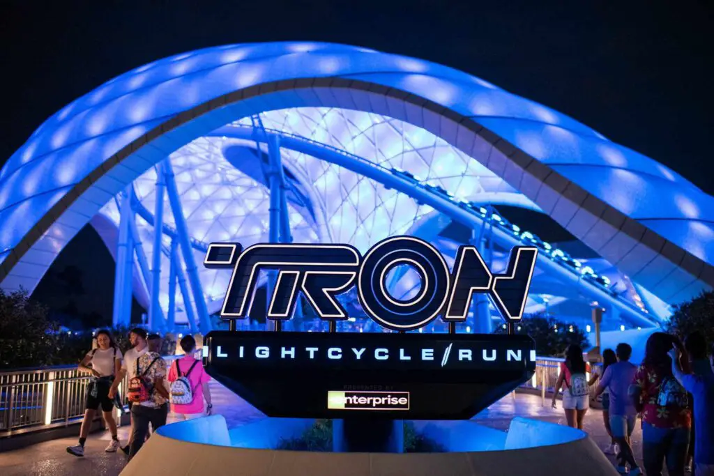 TRON Lightcycle:Run Powers Down Virtual Queue 1