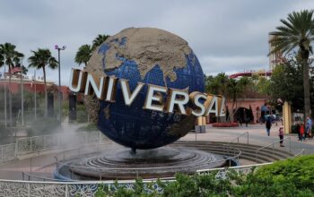 What is Universal Orlando's Storm Policy? 2