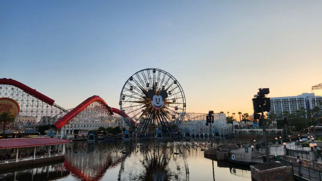 Woman Arrested at Disneyland for Attemping to Enter Park without Paying 2