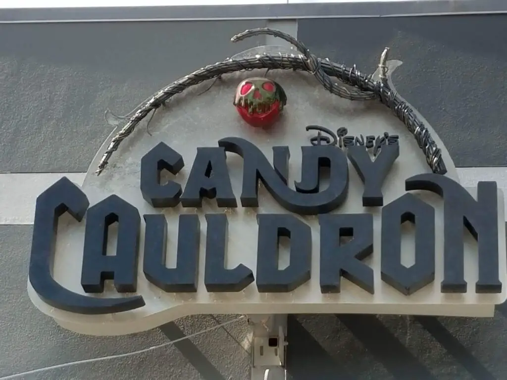 candy cauldron