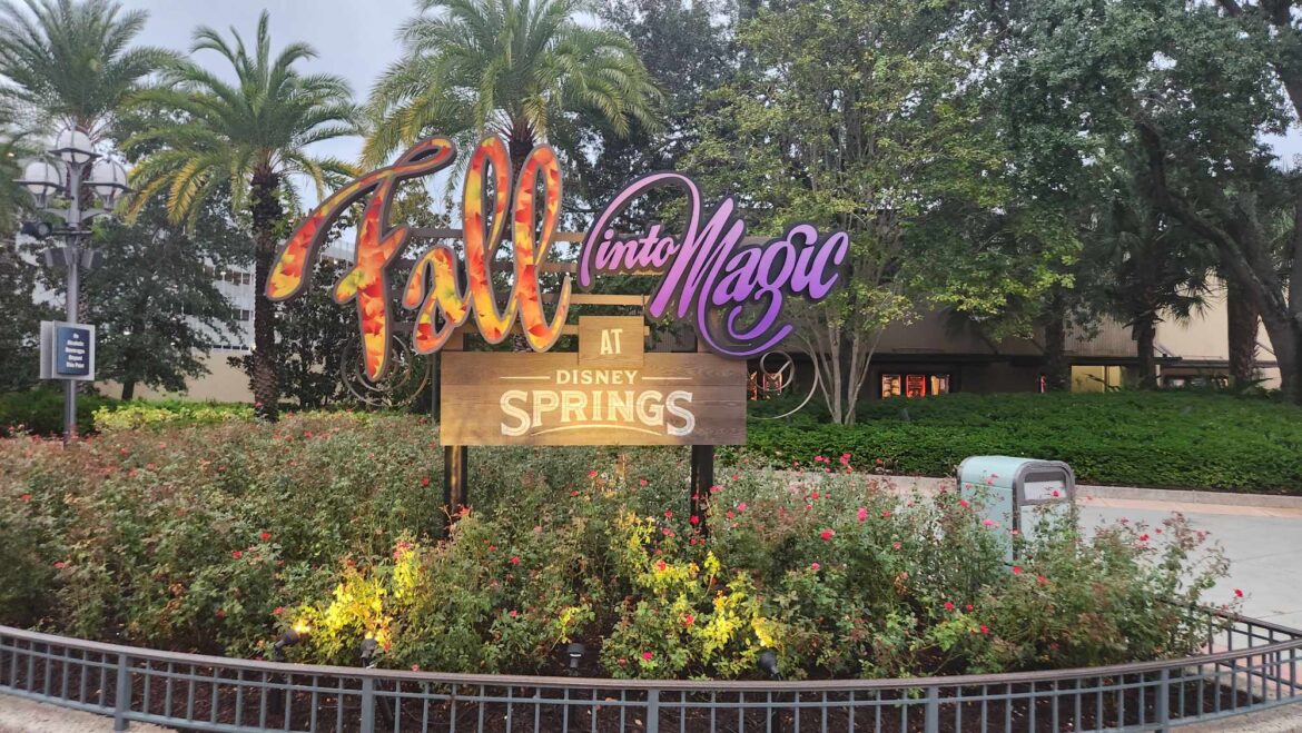 Fall into the Magic Displays Return to Disney Springs