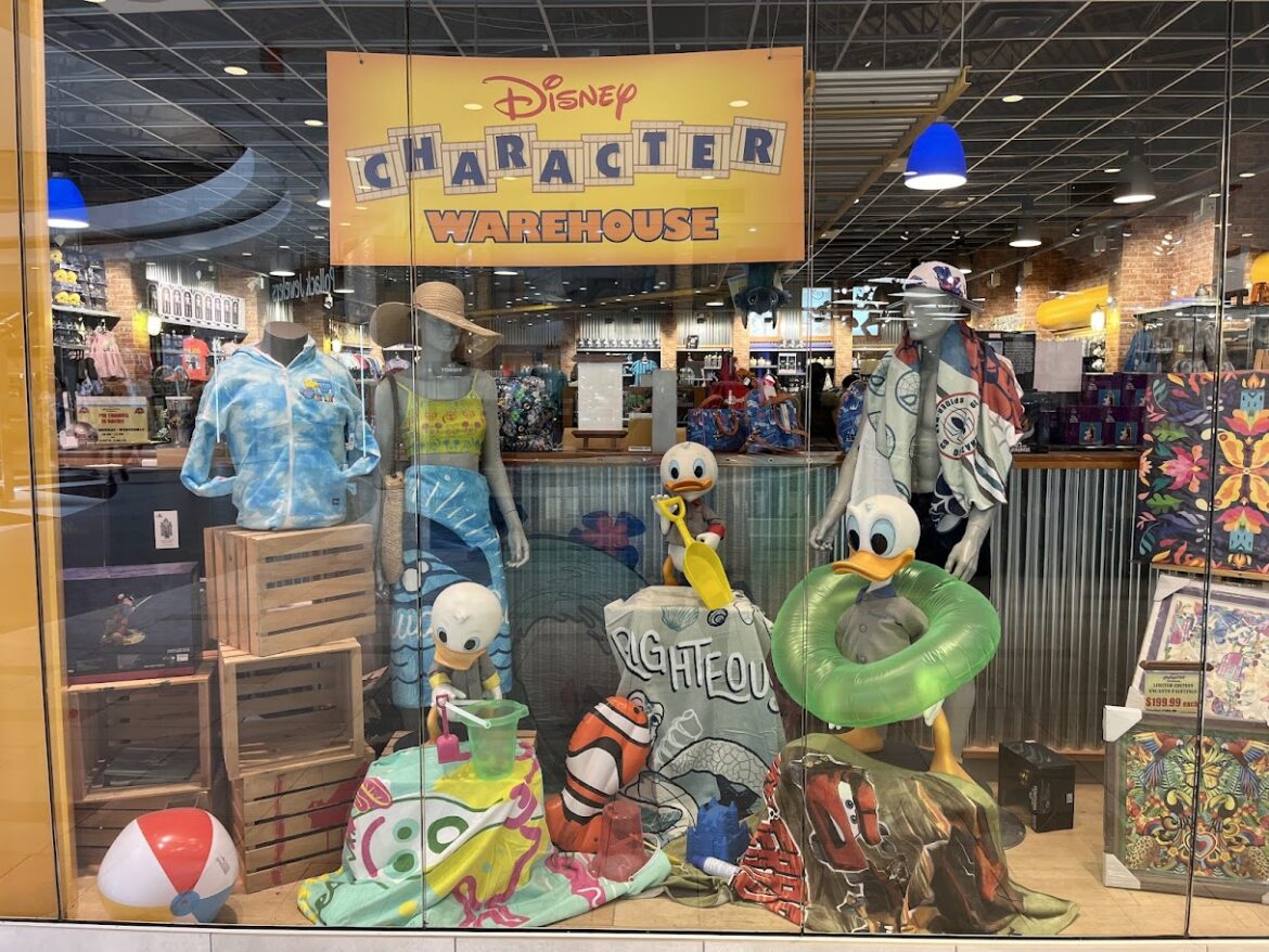 Disney Extends Annual Passholder Discount at Character Warehouse by 2 Weeks!